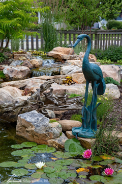 Aquascape Crane with Lowered Head Spitter